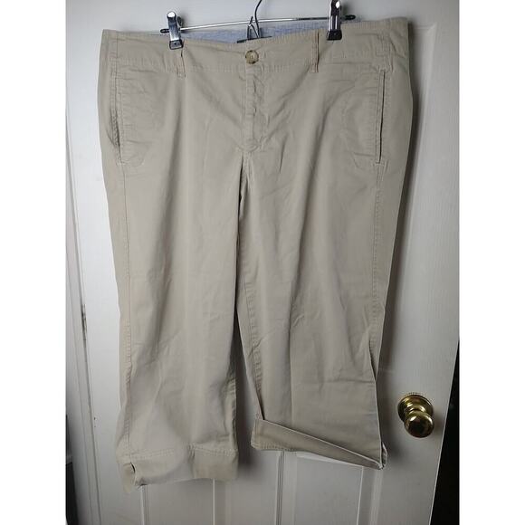 Eddie Bauer Vashon Fit Tan Wide Leg Pocket Zip Slit Capri Pant Size 40" Waist - Picture 1 of 12